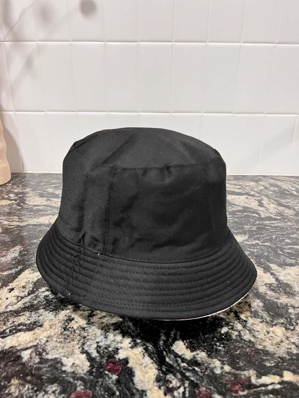 Reversible Australian Animal Print Bucket Hat - Picture 4 of 4
